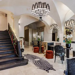 Unicus Palace Old Town - Destigo Cracovia